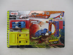 Maisto Fresh Metal Launcher Playset with Jumping Car