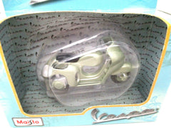 Maisto Vespa 50 Special 1:18 Scale Die-Cast Model – Light Green