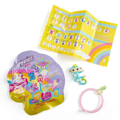 WowWee Fingerlings Series 2 Mystery Pack – 3 Surprise Mini Figures