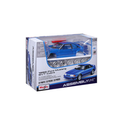 Maisto 1993 Ford Mustang SVT Cobra 1:24 Scale Assembly Kit
