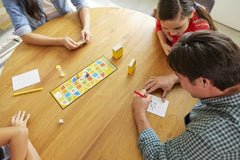 Mattel Pictionary Classic Quick-Draw Party Game