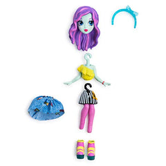 Off the Hook Surprise - 4 Doll Brooklyn (Summer Vacation) - with Mix and Match Fashions