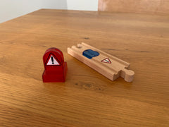 BRIO Smart Warning Tracks interactive rail accessory set