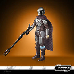 STAR WARS Retro Collection The Mandalorian (Beskar) Toy 3.75-Inch-Scale The Mandalorian Collectible Action Figure, Accessories