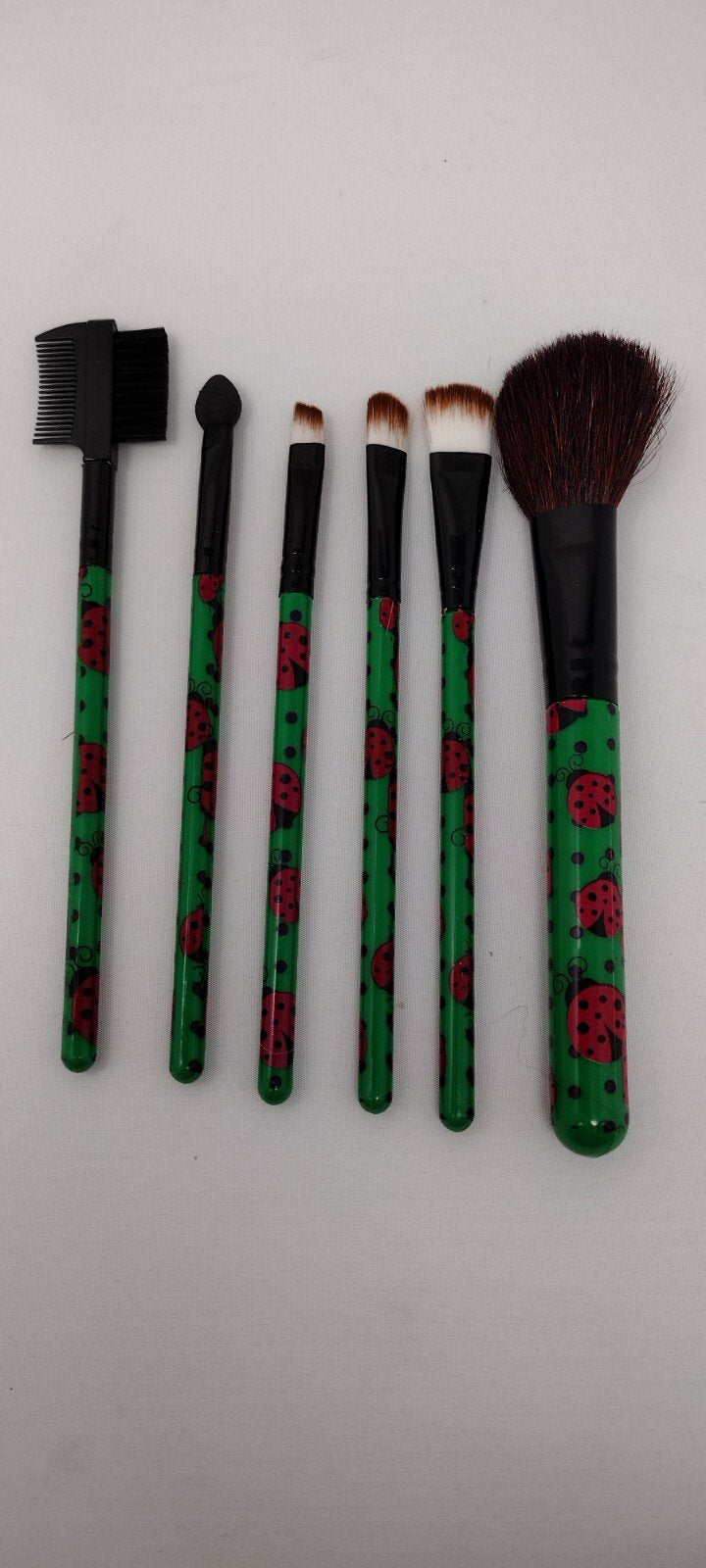 The Beauty Group 6-Piece Blush Brush Set – Green Handle Collection