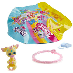 WowWee Fingerlings Series 2 Mystery Pack – 3 Surprise Mini Figures