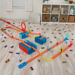Hot Wheels Track Builder Lightning Boost Pack with 1:64 Car