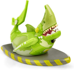MGA Entertainment Shreddin' Sharks Tin Fins Collectible Figure