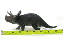 Boley Nature World Triceratops Dinosaur Figure with Realistic Detail