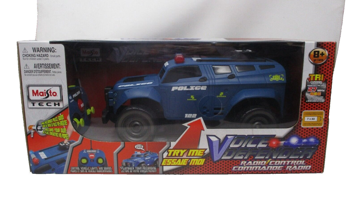 Maisto Tech Voice Defender RC Police SWAT Vehicle with Siren Sound