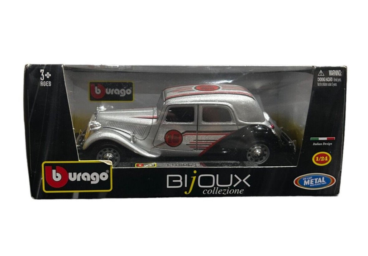 Bburago Citroën Traction Avant 15 CV Die-Cast Model Car 1:24 Scale