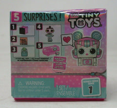 L.O.L. Surprise! Tiny Toys Build-A-Glamper Set with 5 Surprises