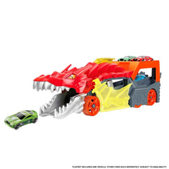 Hot Wheels Dragon Launch Transporter Track Set with 1:64 Car