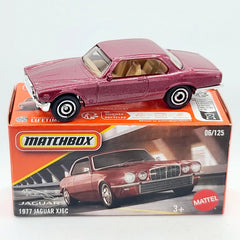Matchbox 2025 Power Grabs 1977 Jaguar XJ6C Die-Cast Car #06/125