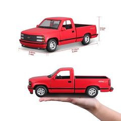 Maisto 1993 Chevrolet 454 SS Pick-Up Truck Model Kit 1:24 Scale – Red