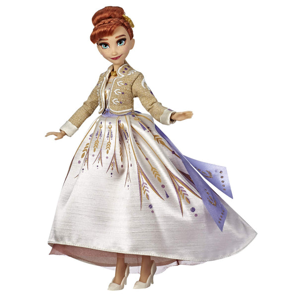Hasbro Disney Frozen 2 Anna Fashion Doll – Glittery Travel Dress