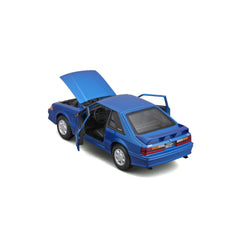 Maisto 1993 Ford Mustang SVT Cobra 1:24 Scale Assembly Kit