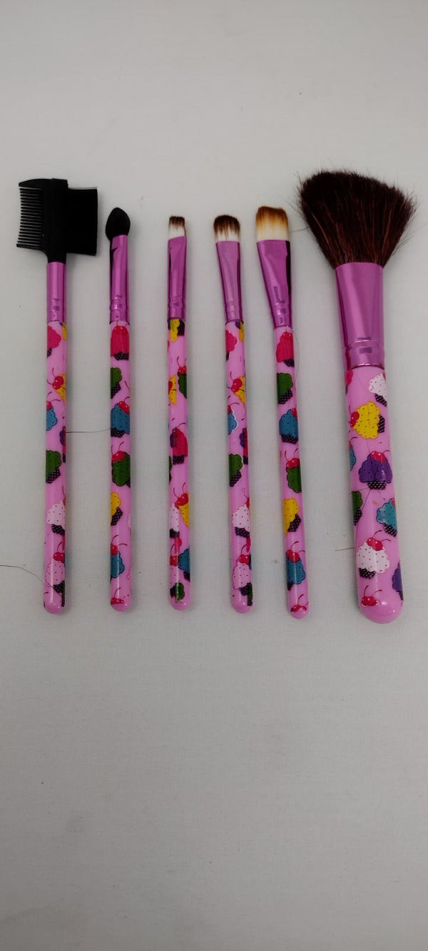 Cupcake Blush Fashion Brush Set – Soft-Touch Makeup Brushes