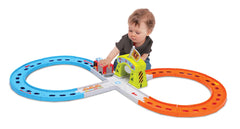 Bburago Junior Shake-It Police Infinity Race Track with Car