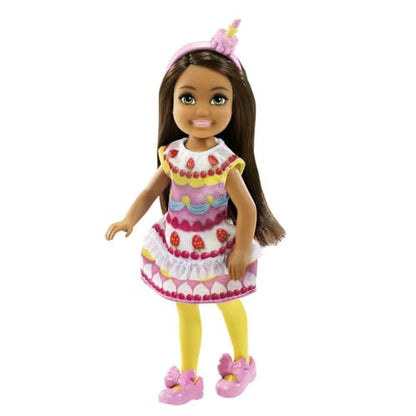 Barbie Club Chelsea Dress-Up Doll (6-inch Blonde) in Burger Costume with Pet and Accessories'