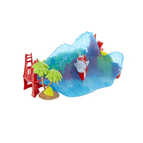 MGA Entertainment Shreddin' Sharks Tsunami Showdown Playset for Collectible Stunt Figures