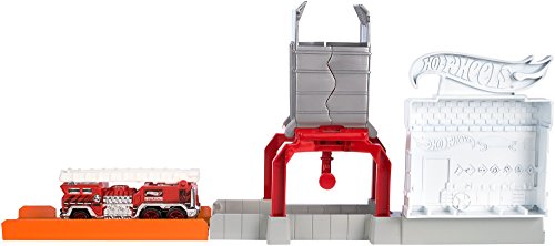 Hot Wheels Blaze Blast Play Set