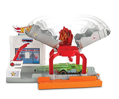 Hot Wheels Blaze Blast Play Set