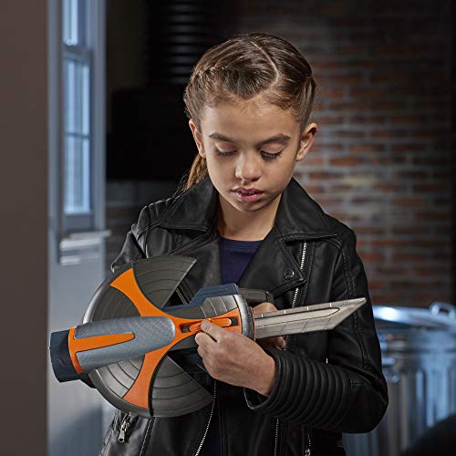 Marvel Black Widow Taskmaster Stealth Slash Sword and Shield Role Play Toy, Includes Sword and Retractable Shield, for Kids Ages 5 and Up, Gray