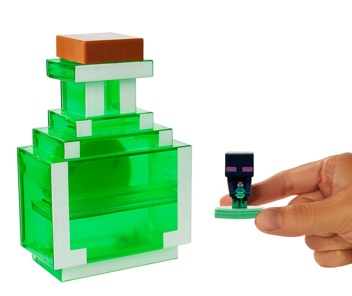 Mattel Minecraft Carry Along Potion Plus Exclusive Mini Figure, Carrying Case for Mini Figures, Based on Minecraft Video Game, Toys for Kids Age 6 and Up